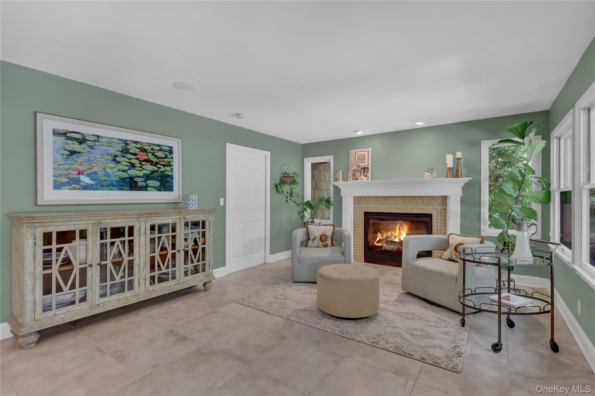 Single Family Cliff Suffolk County, NY 11777, MLS-909482-21