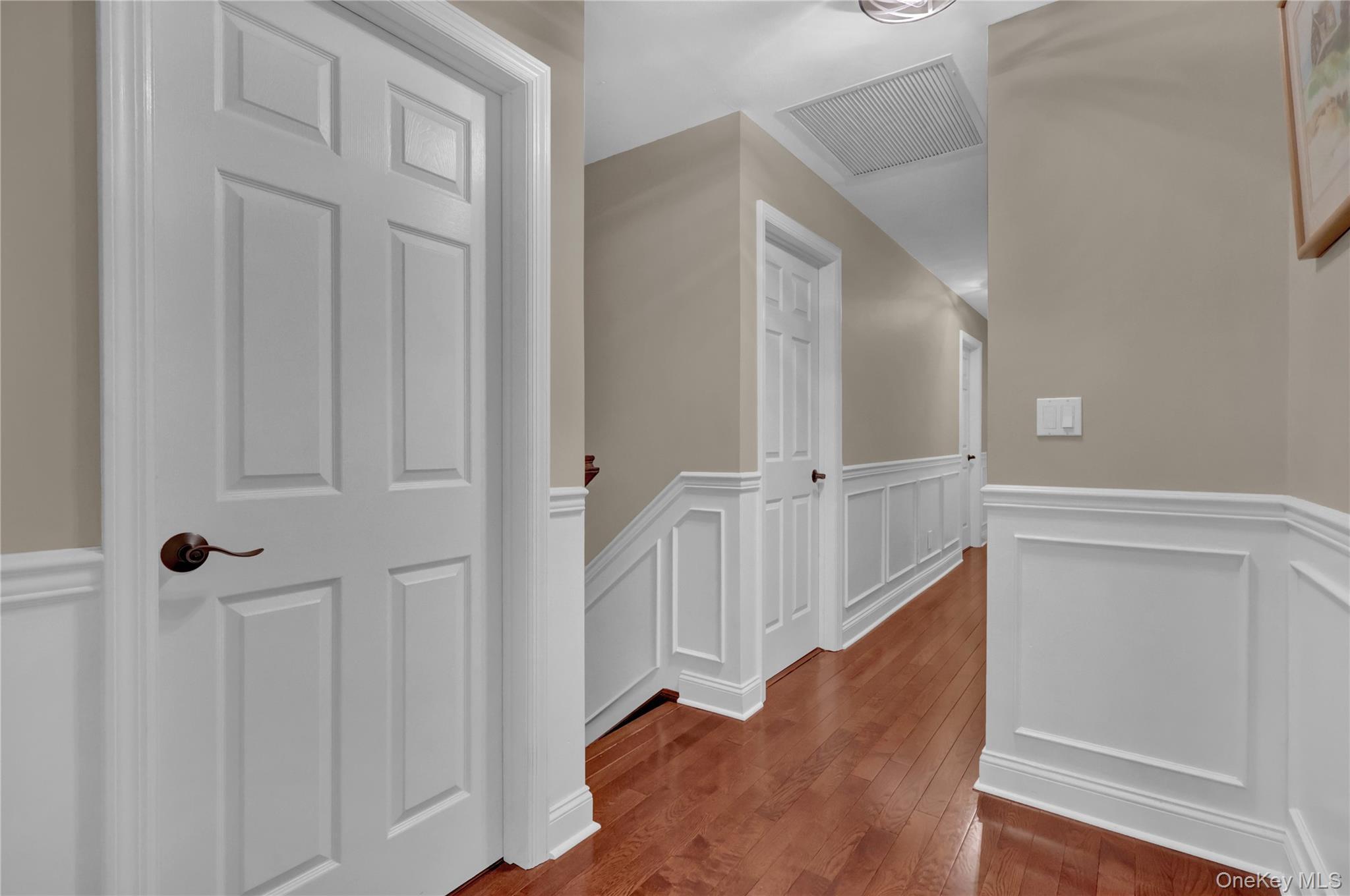 Single Family Cliff Suffolk County, NY 11777, MLS-909482-24