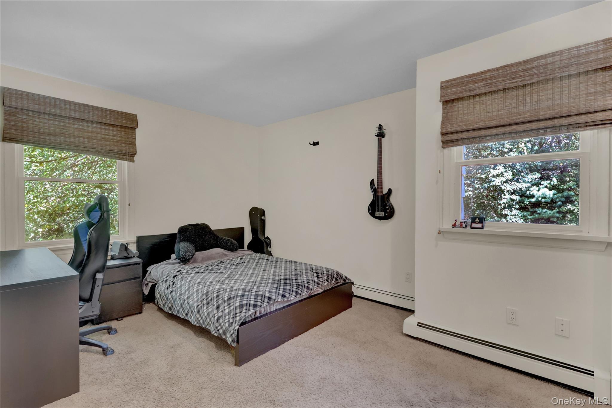 Single Family Cliff Suffolk County, NY 11777, MLS-909482-29