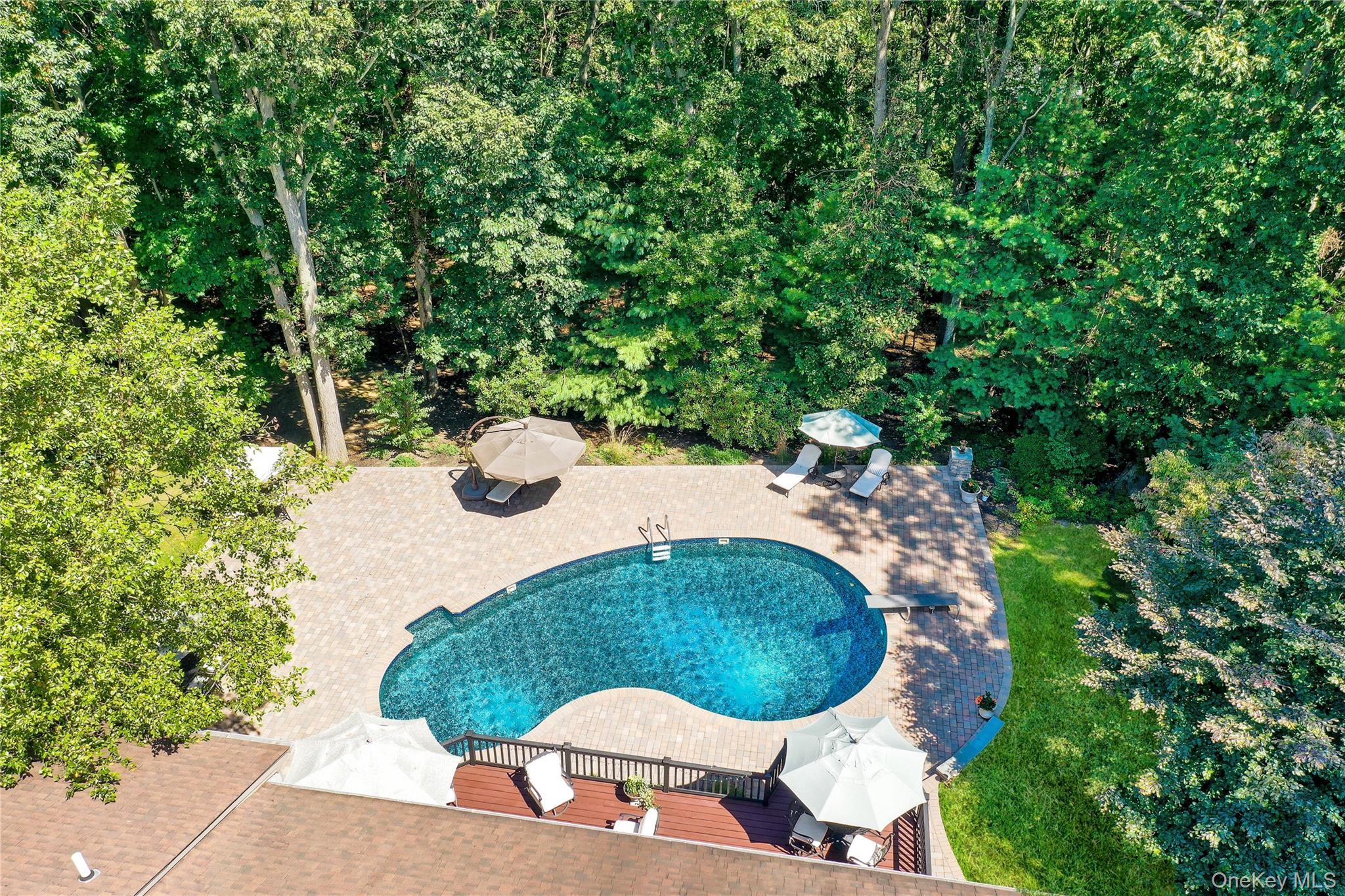 Single Family Cliff Suffolk County, NY 11777, MLS-909482-39