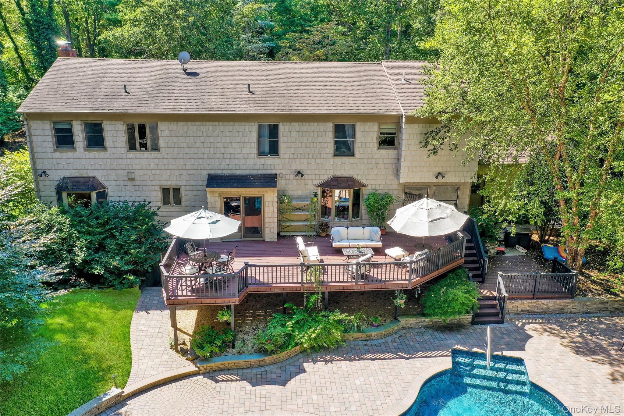 Single Family Cliff Suffolk County, NY 11777, MLS-909482-40