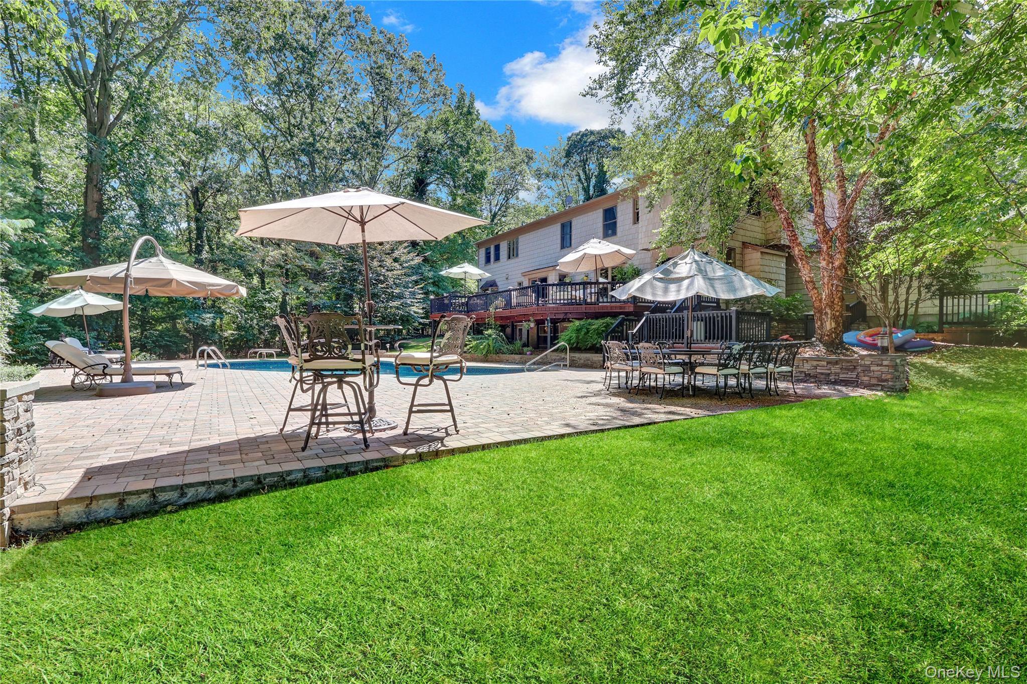 Single Family Cliff Suffolk County, NY 11777, MLS-909482-43