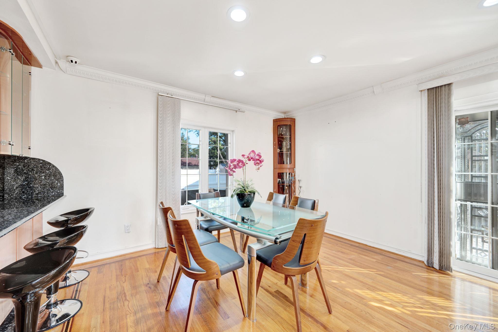 Single Family 194th Queens, NY 11366, MLS-909489-13