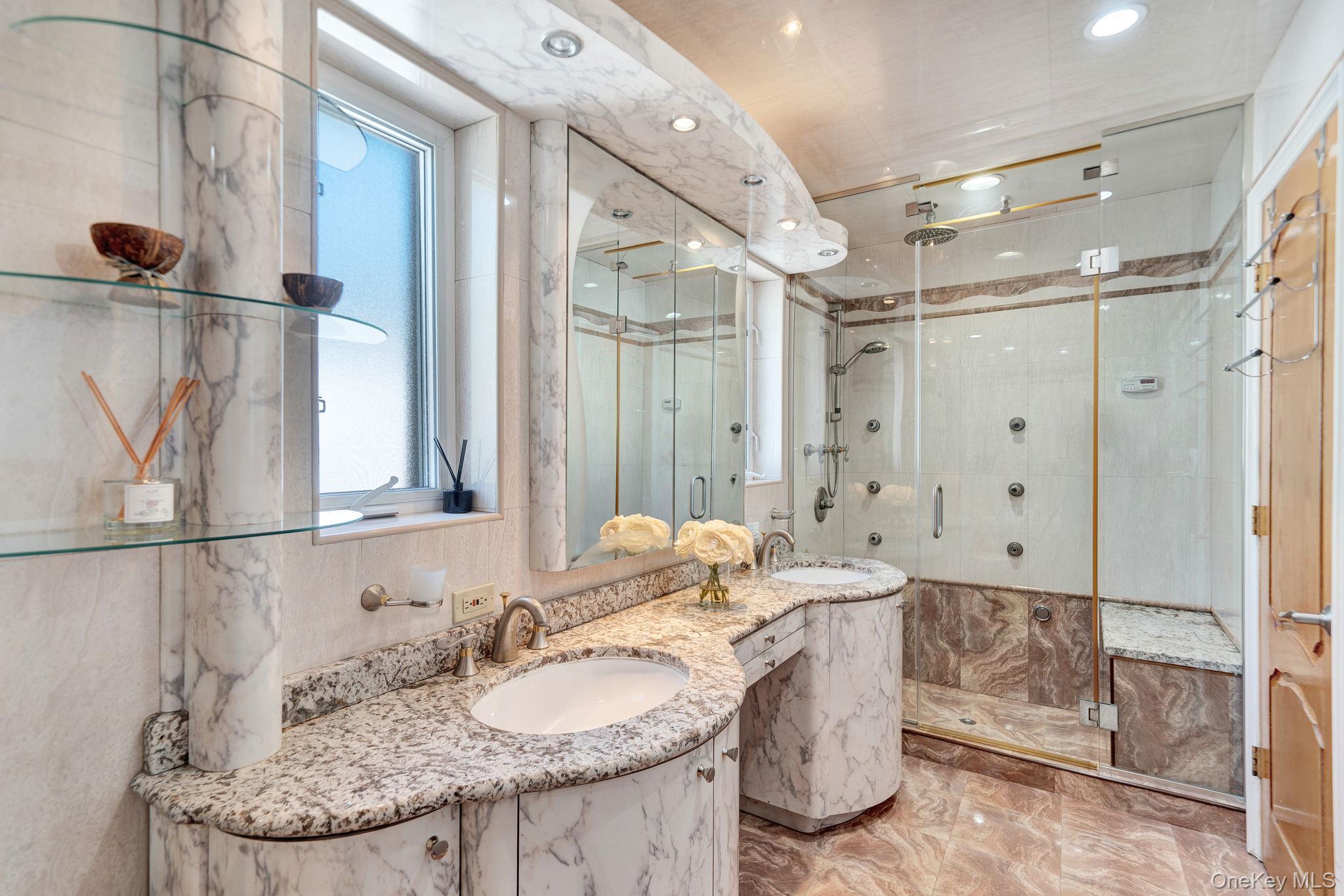 Single Family 194th Queens, NY 11366, MLS-909489-23