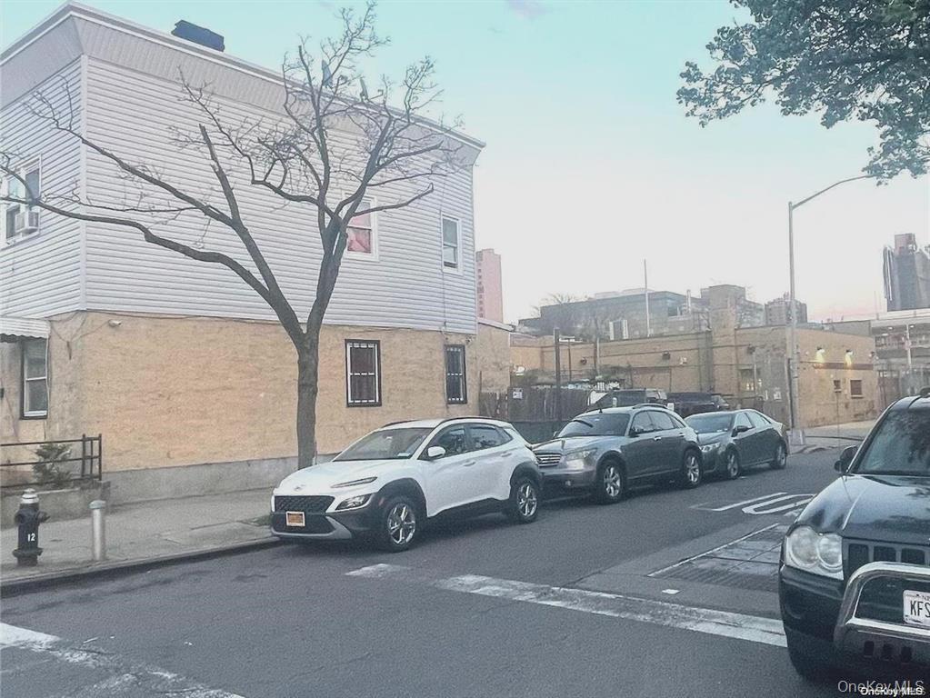 Single Family 91 Queens, NY 11435, MLS-909508-4