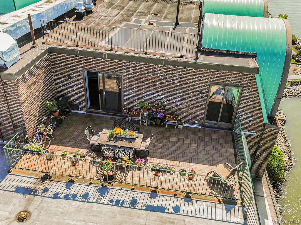 Condo Water Grant  Westchester County, NY 10701, MLS-909512-24