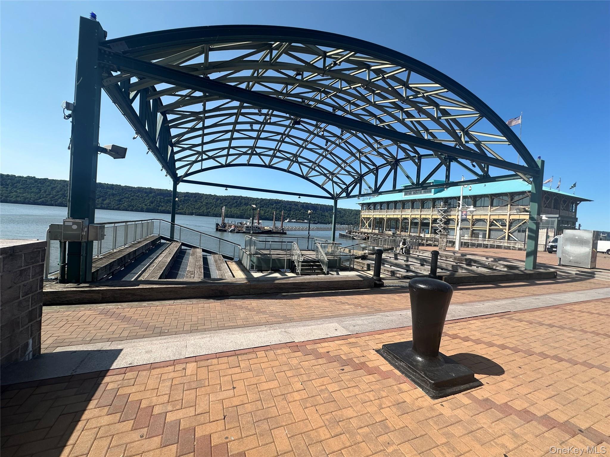 Condo Water Grant  Westchester County, NY 10701, MLS-909512-35