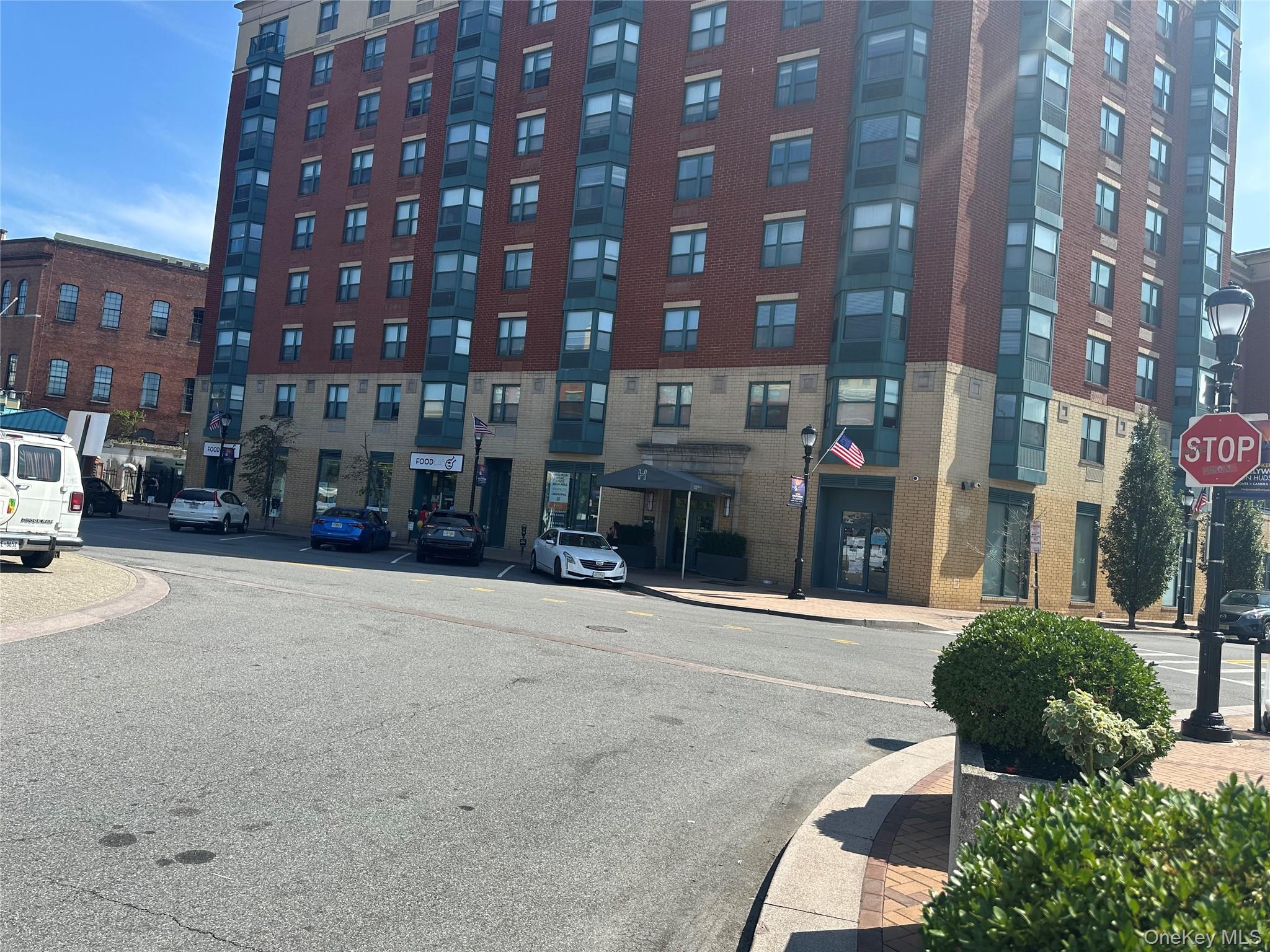 Condo Water Grant  Westchester County, NY 10701, MLS-909512-38