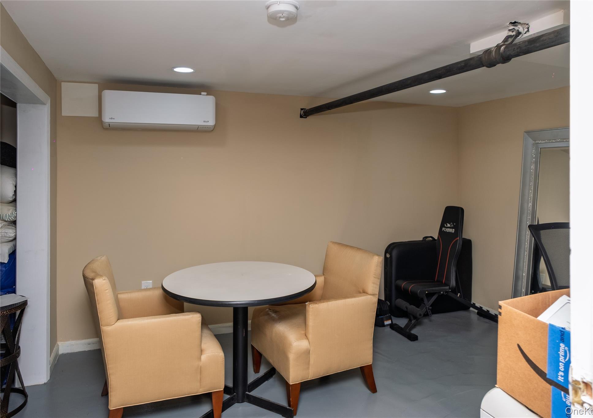 Single Family Elton  Nassau County, NY 11530, MLS-909541-21