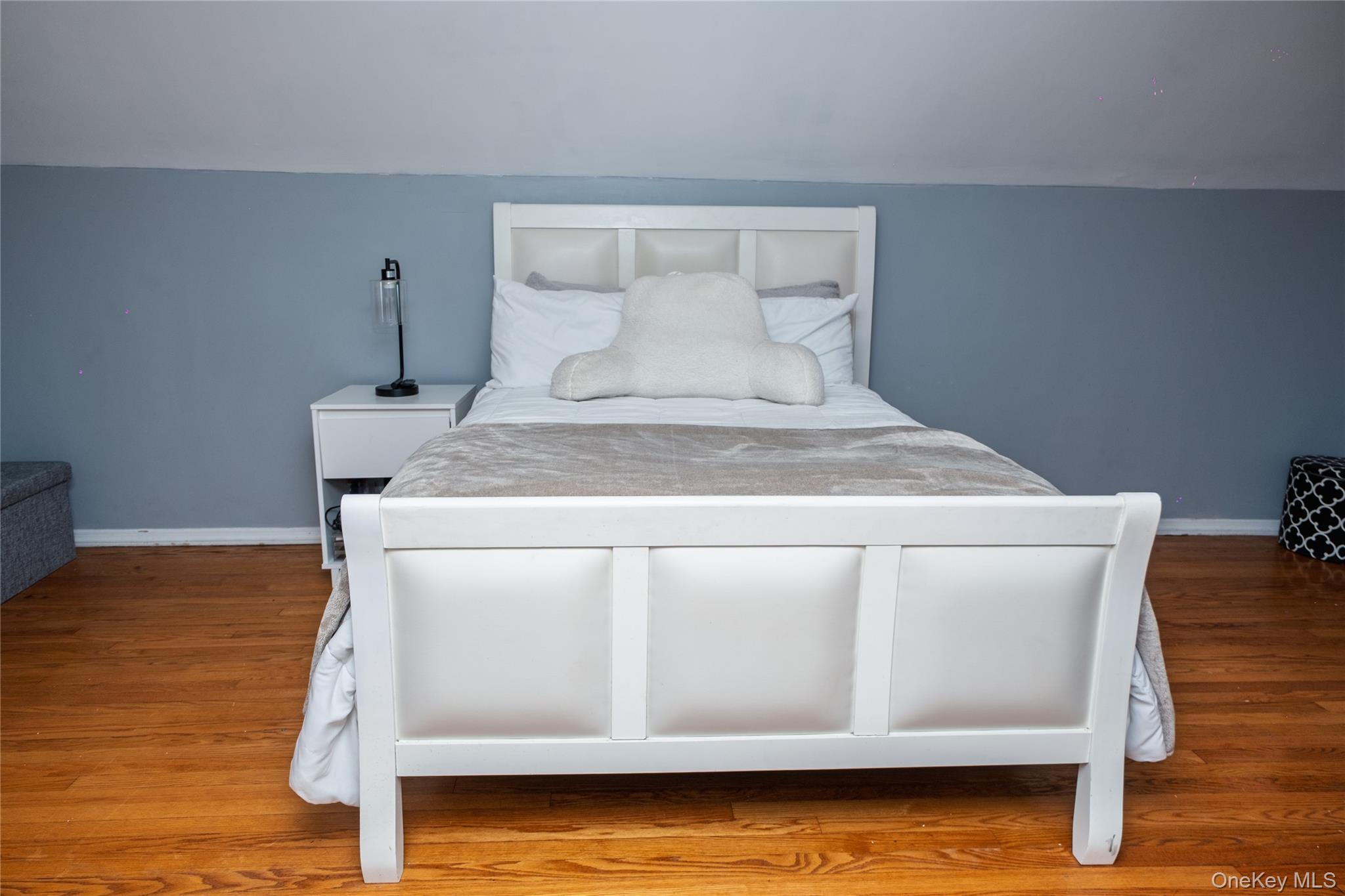 Single Family Elton  Nassau County, NY 11530, MLS-909541-28