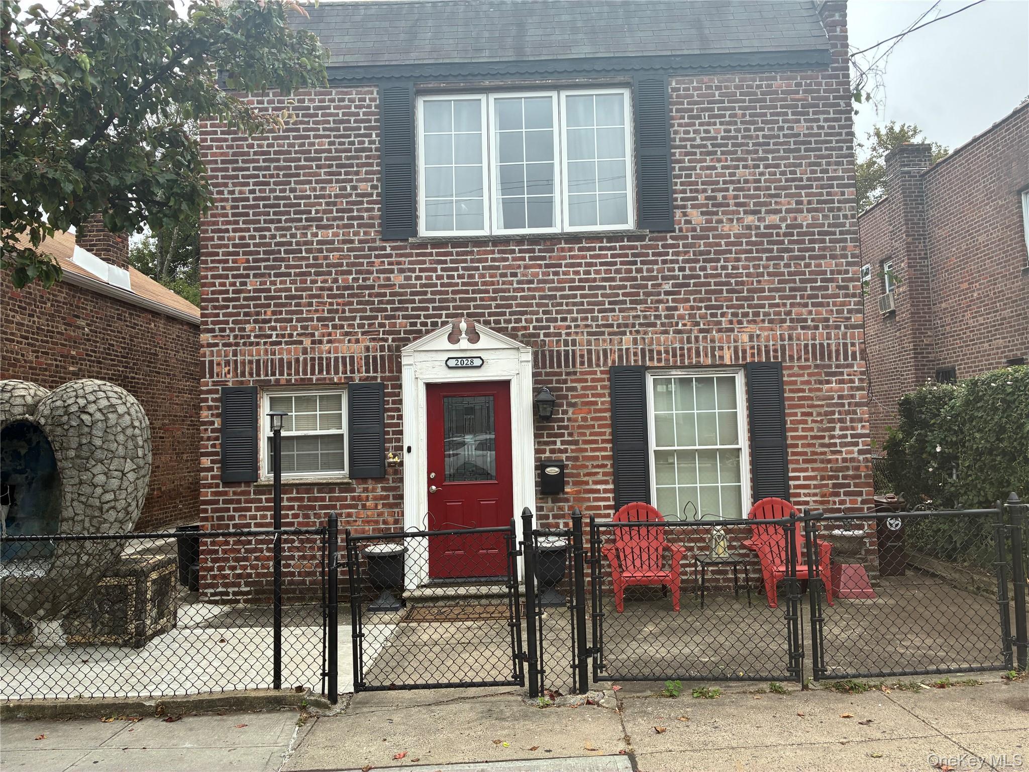 Single Family Pitman  Bronx, NY 10466, MLS-909552-2