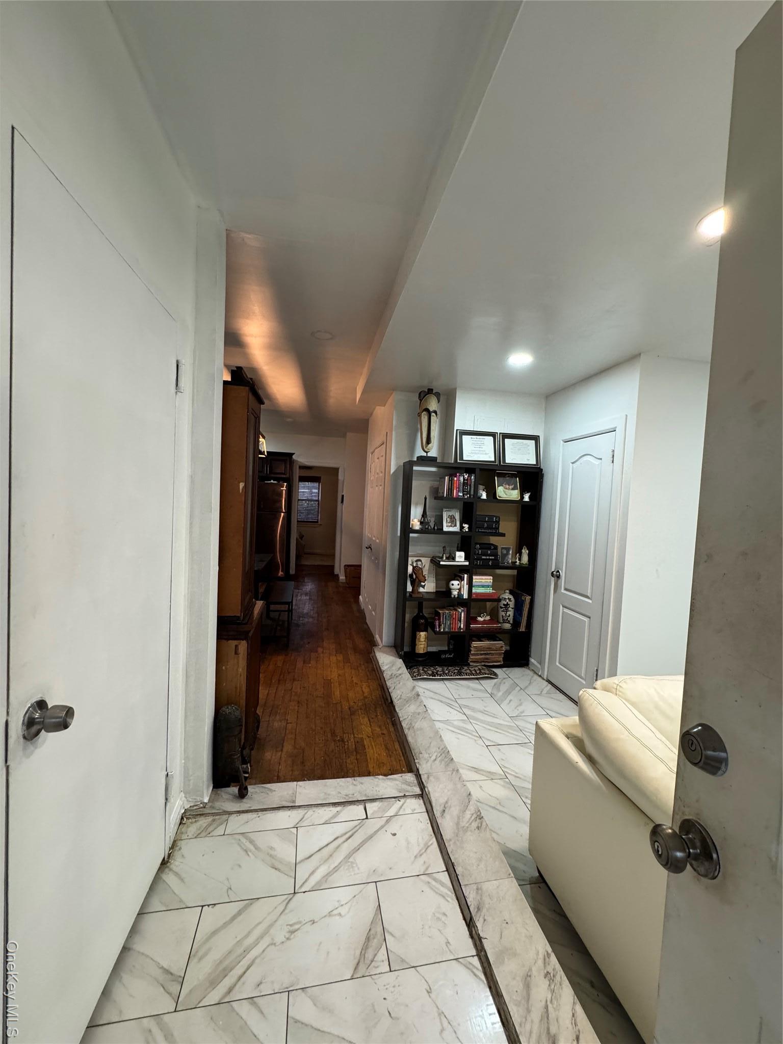 Single Family Pitman  Bronx, NY 10466, MLS-909552-24