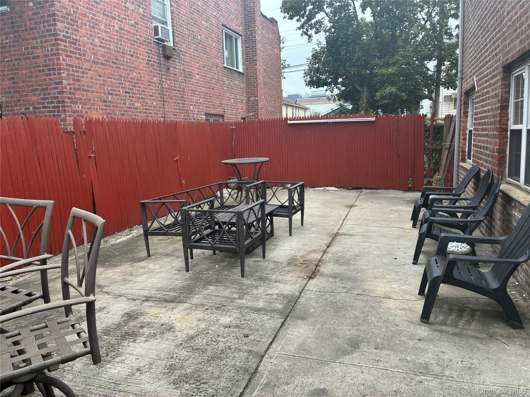 Single Family Pitman  Bronx, NY 10466, MLS-909552-8