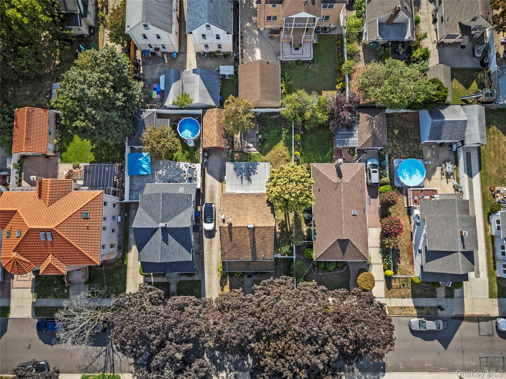 Single Family 258th  Queens, NY 11001, MLS-909561-11