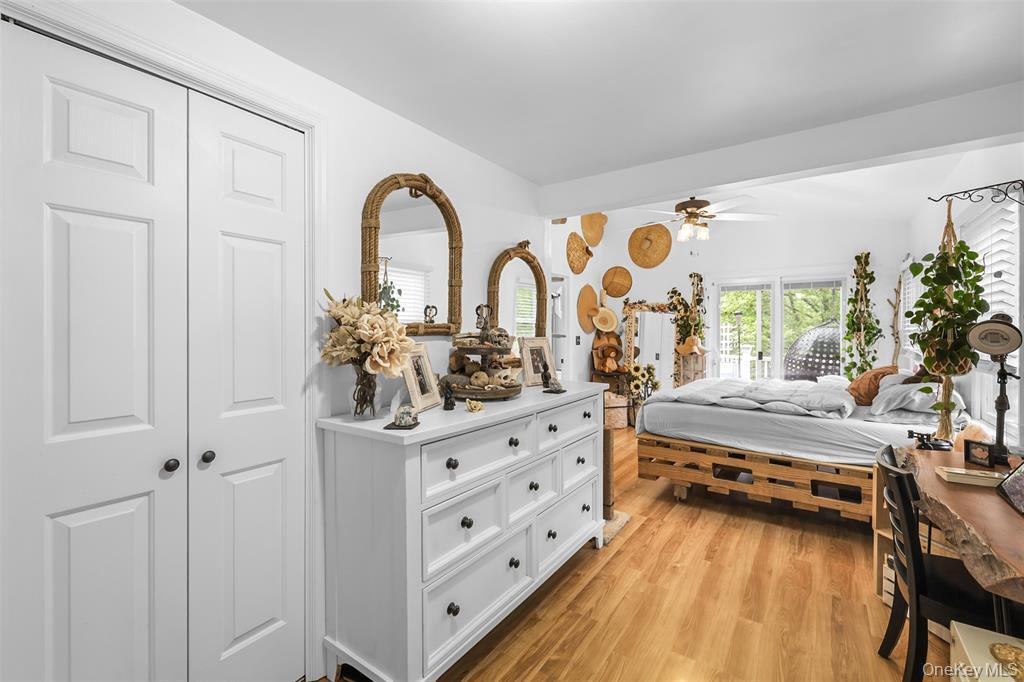 Single Family Quaker Hill Orange County, NY 10950, MLS-909565-24