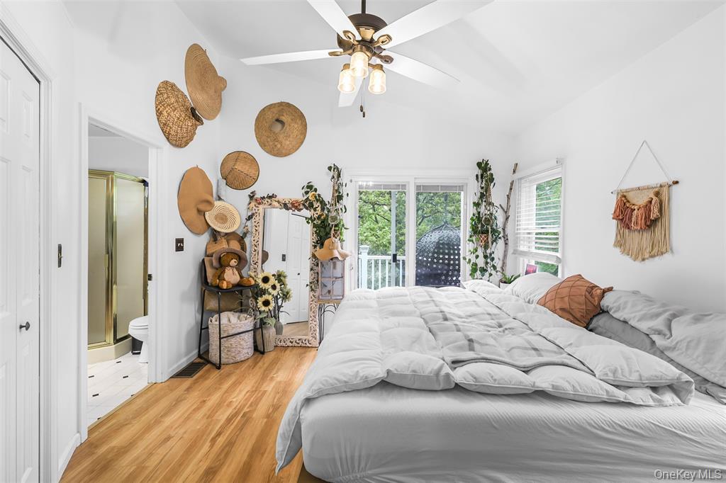 Single Family Quaker Hill Orange County, NY 10950, MLS-909565-25