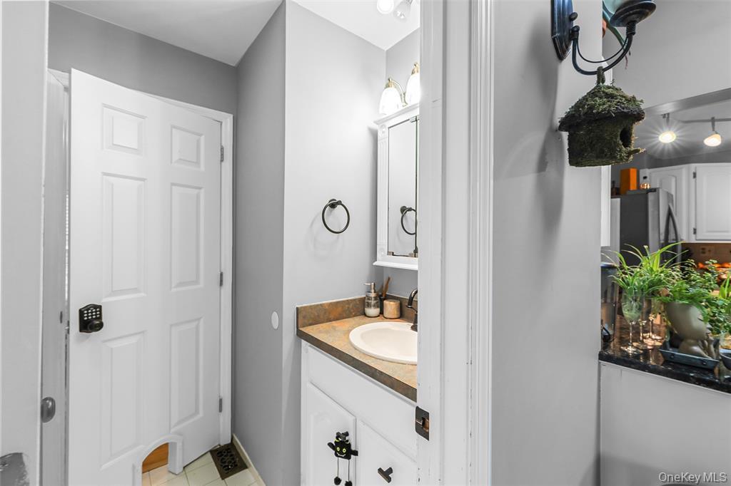 Single Family Quaker Hill Orange County, NY 10950, MLS-909565-29