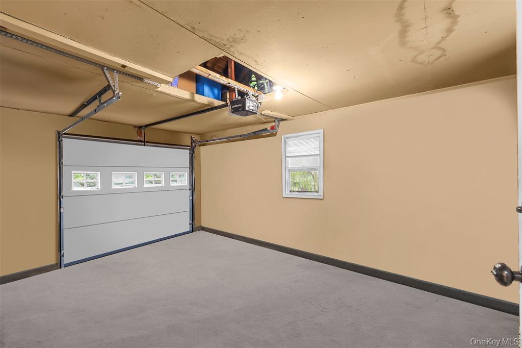 Single Family Quaker Hill  Orange County, NY 10950, MLS-909565-39