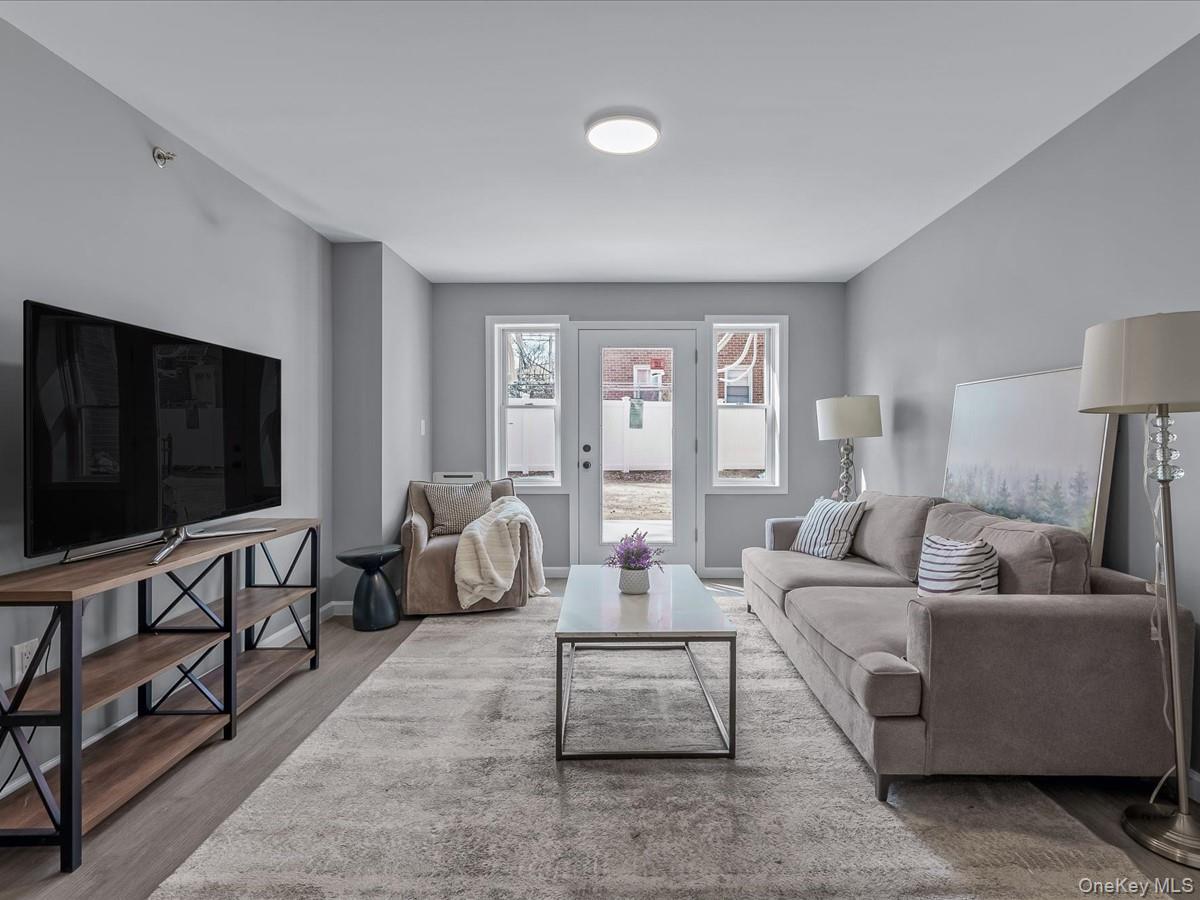 Single Family Francis Lewis Blvd Queens, NY 11361, MLS-909566-4