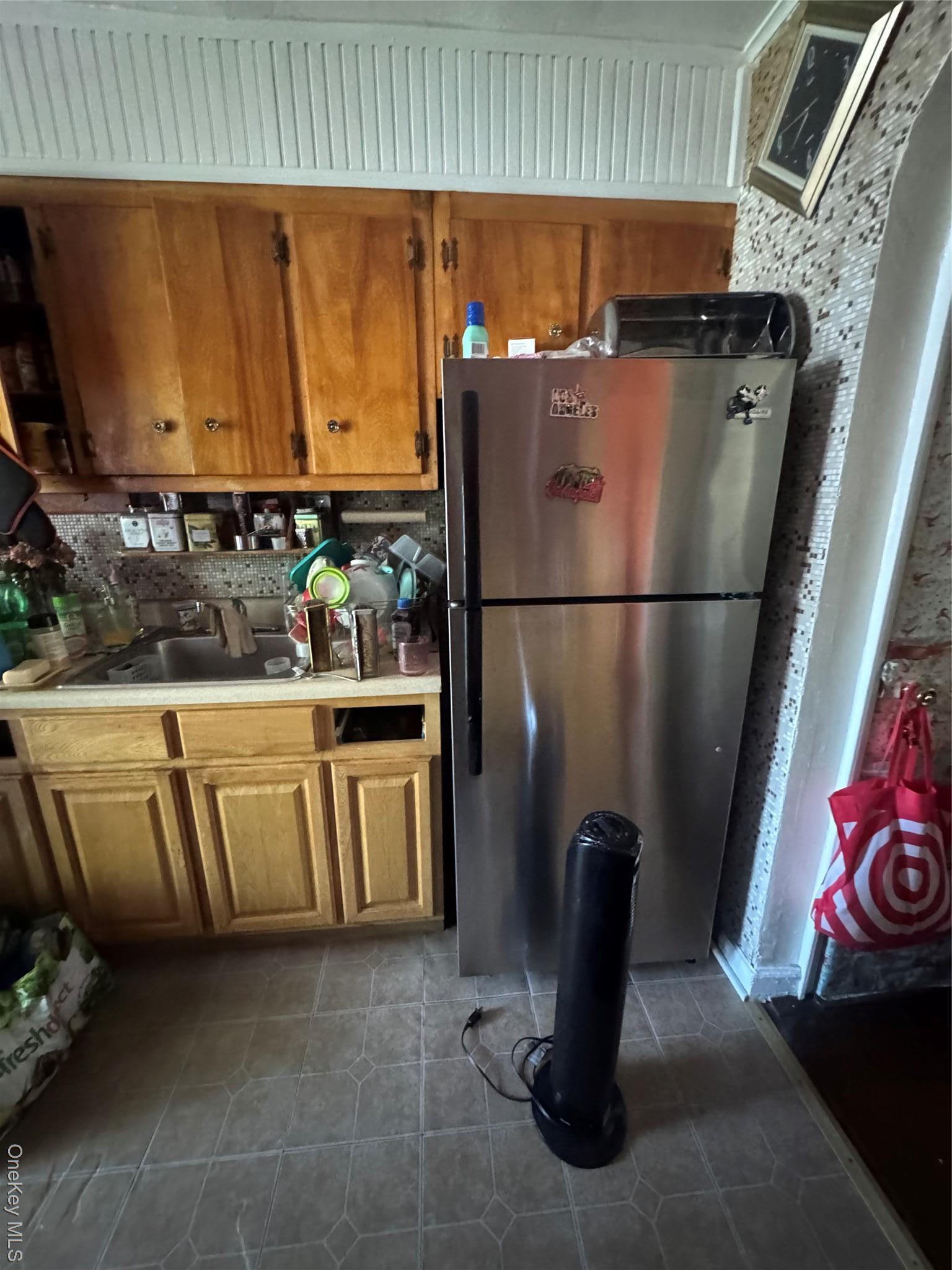 Single Family E 229 Street,  Bronx,   Bronx, NY 10466, MLS-909569-13