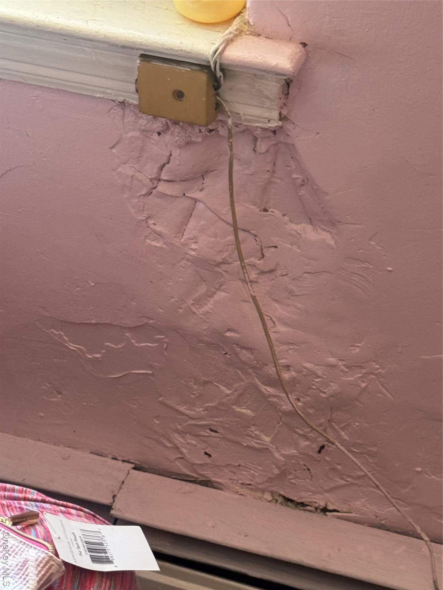 Single Family E 229 Street,  Bronx,   Bronx, NY 10466, MLS-909569-20