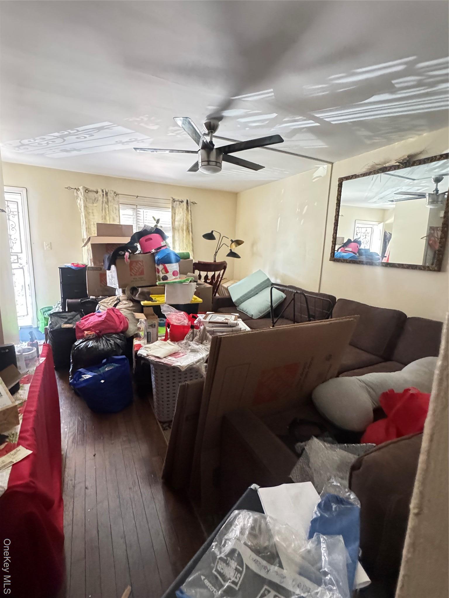 Single Family E 229 Street,  Bronx,   Bronx, NY 10466, MLS-909569-6