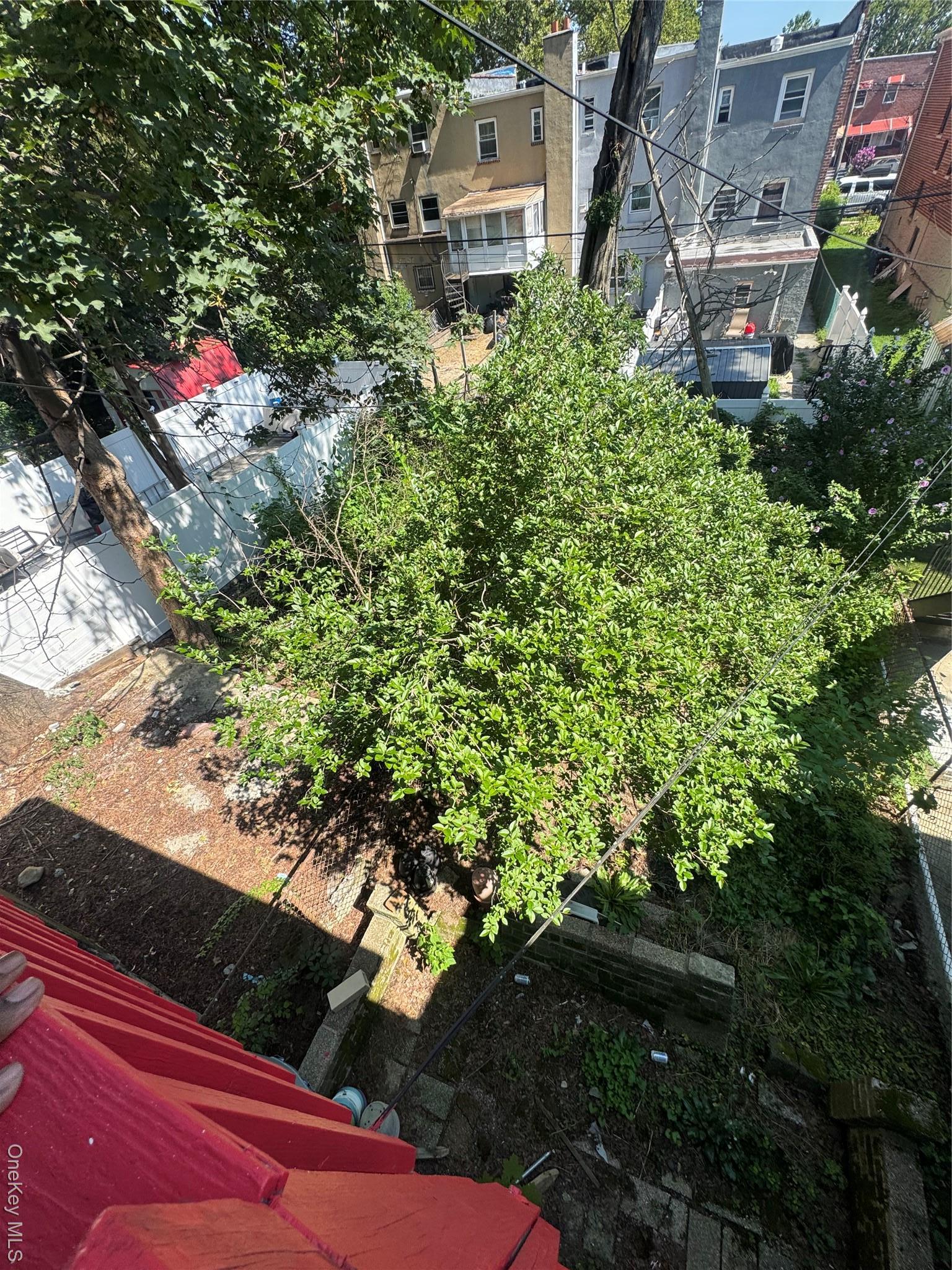 Single Family E 229 Street,  Bronx,   Bronx, NY 10466, MLS-909569-9