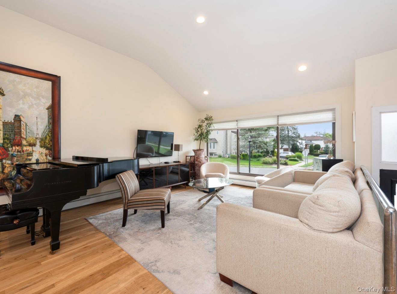 Single Family Park Nassau County, NY 11581, MLS-909595-3