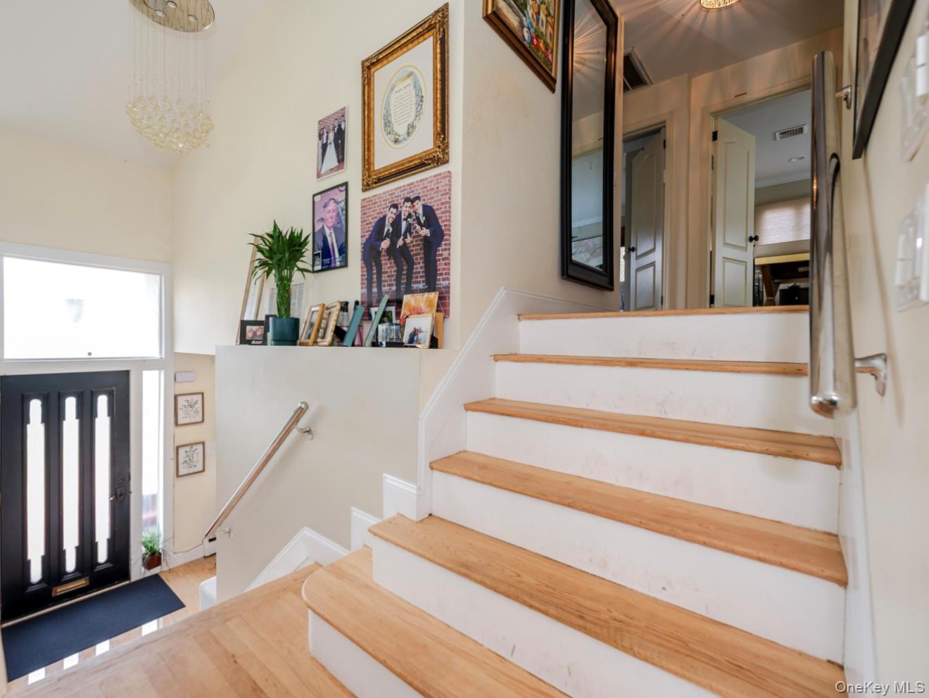 Single Family Park Nassau County, NY 11581, MLS-909595-9