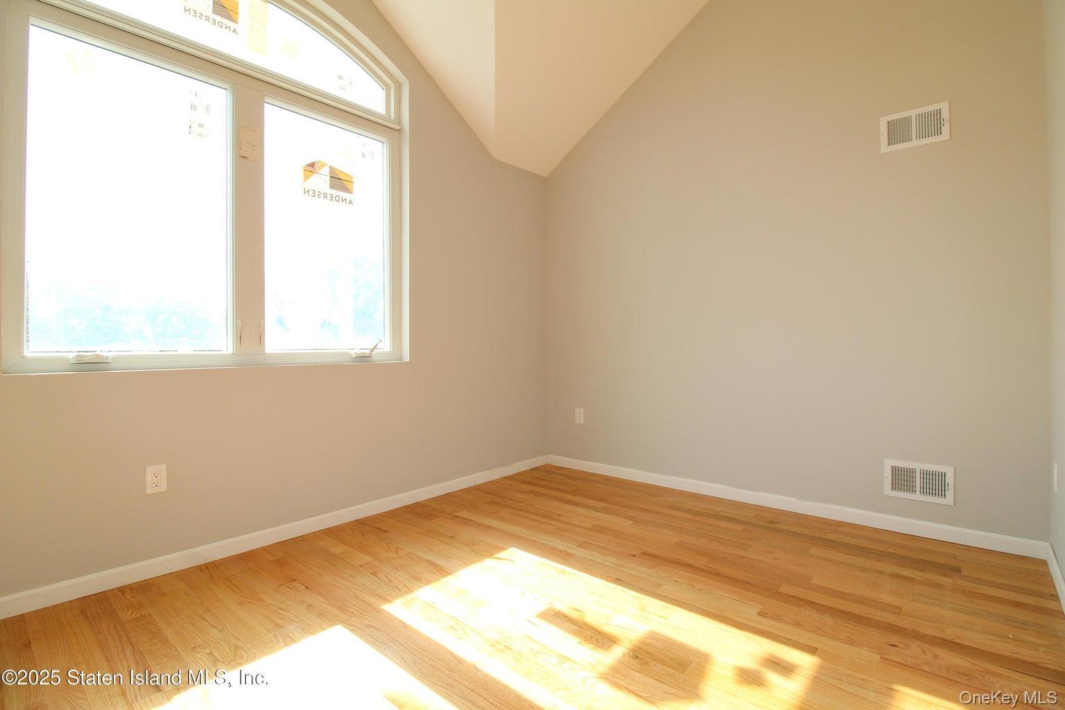 Single Family Perry Avenue Staten Island, NY 10314, MLS-909610-13