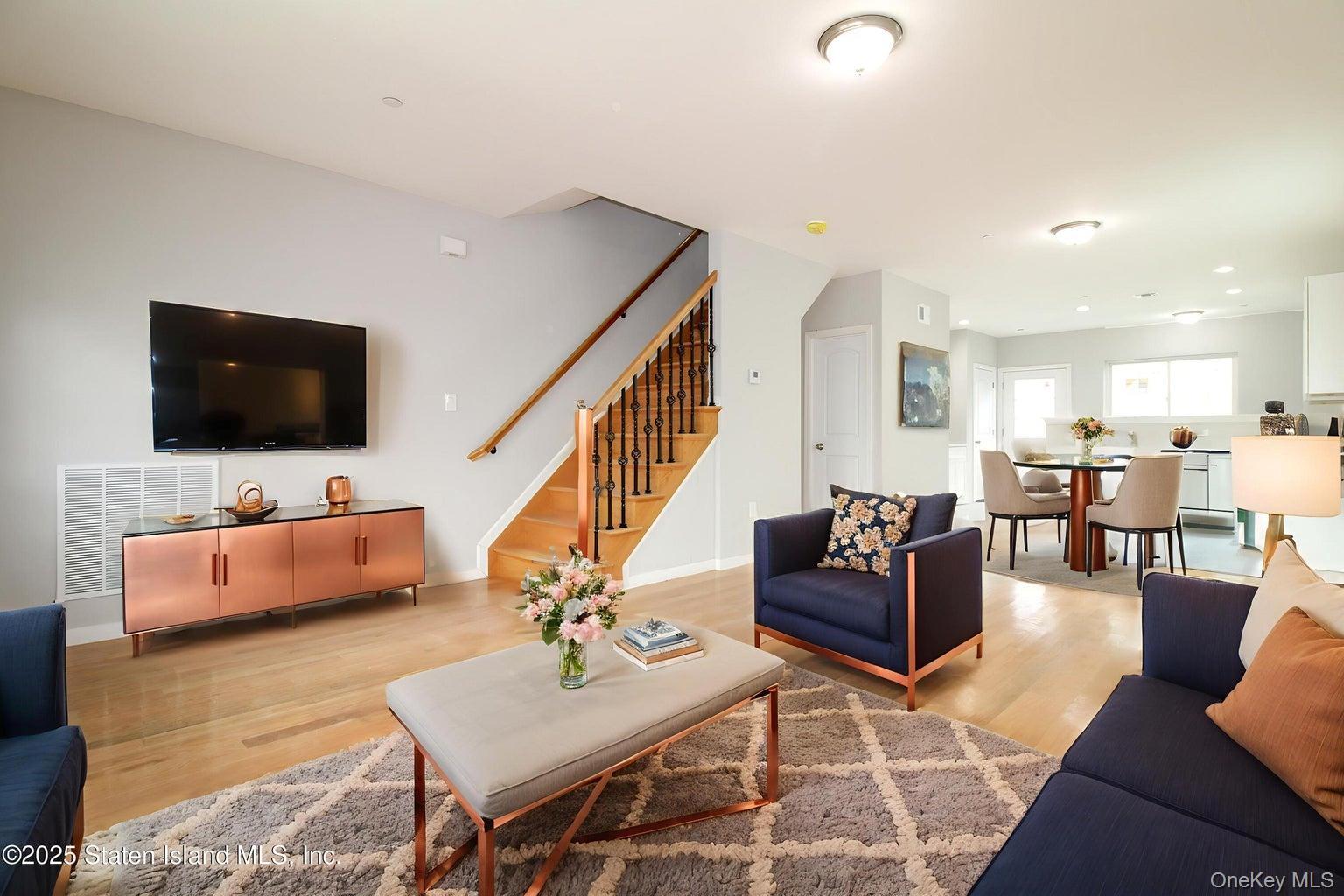 Single Family Perry Avenue  Staten Island, NY 10314, MLS-909610-17