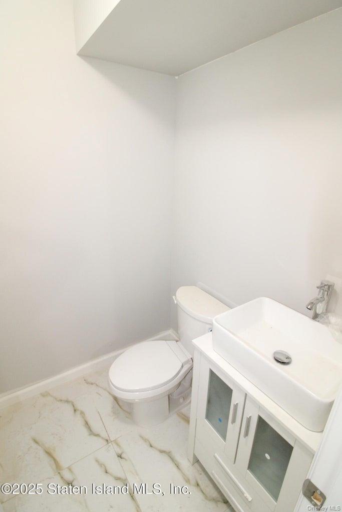 Single Family Perry Avenue Staten Island, NY 10314, MLS-909610-6