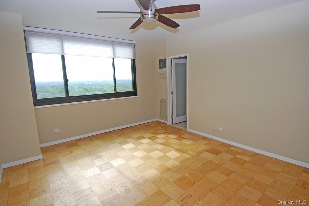 Coop Grand Central  Queens, NY 11005, MLS-909612-14