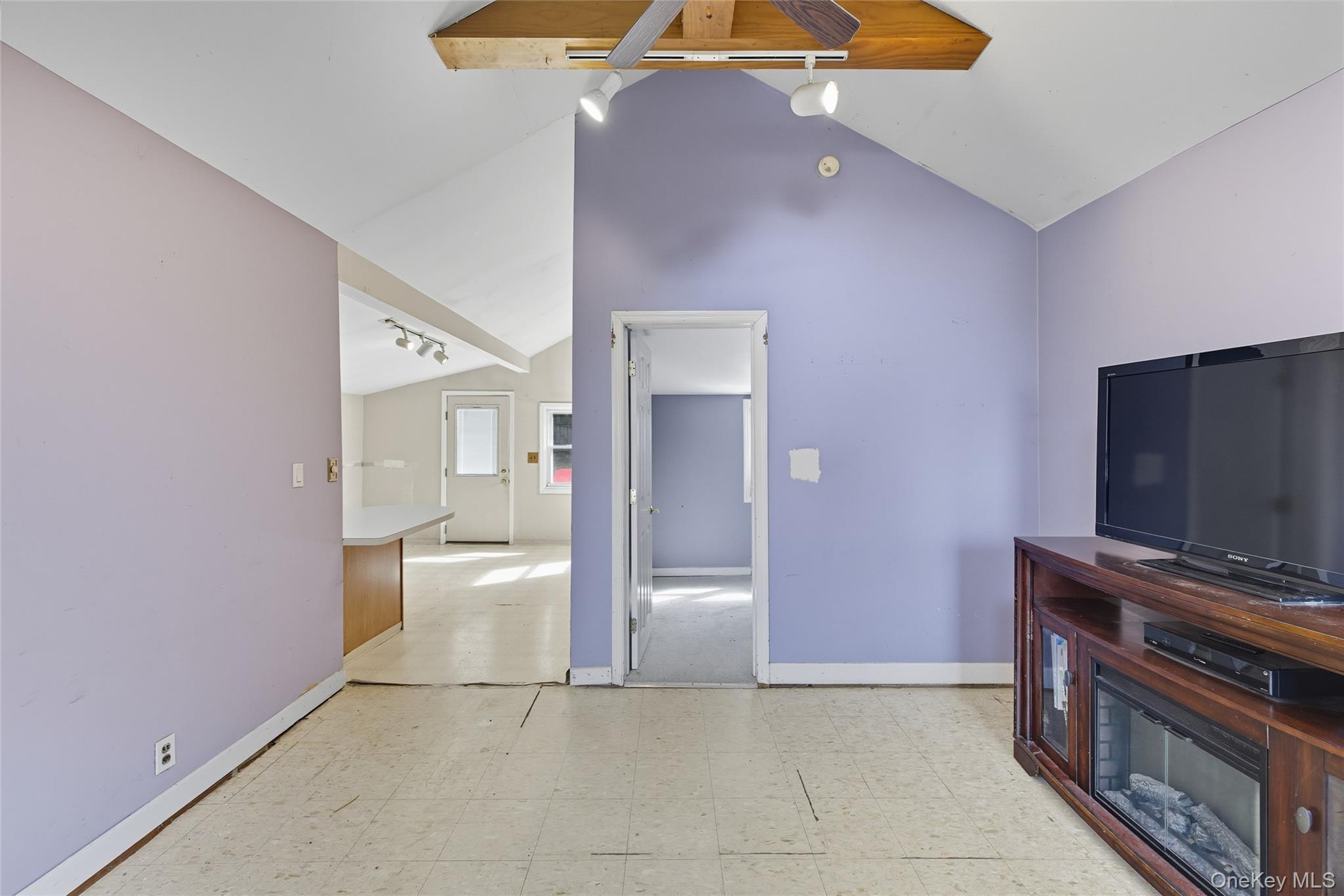 Single Family Darien Putnam County, NY 10512, MLS-909620-5