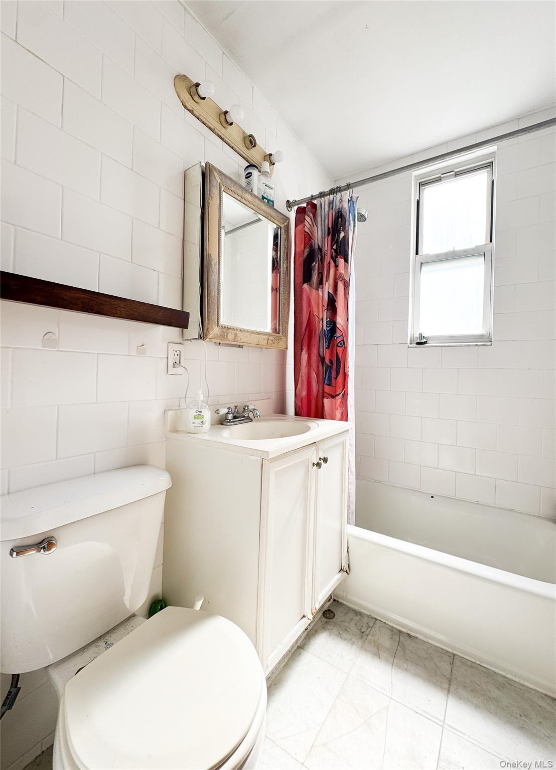 Single Family Ditmars Queens, NY 11105, MLS-909622-11