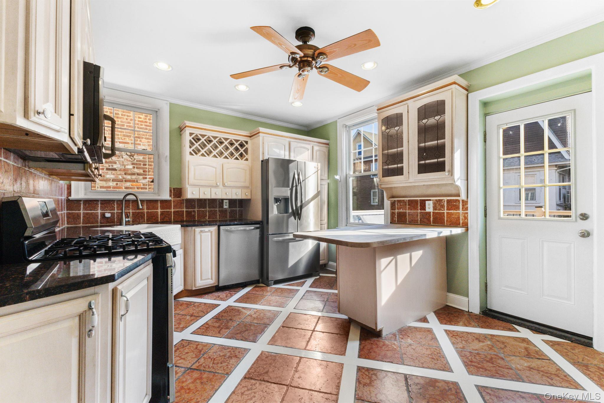 Single Family Liebig  Bronx, NY 10471, MLS-909638-14