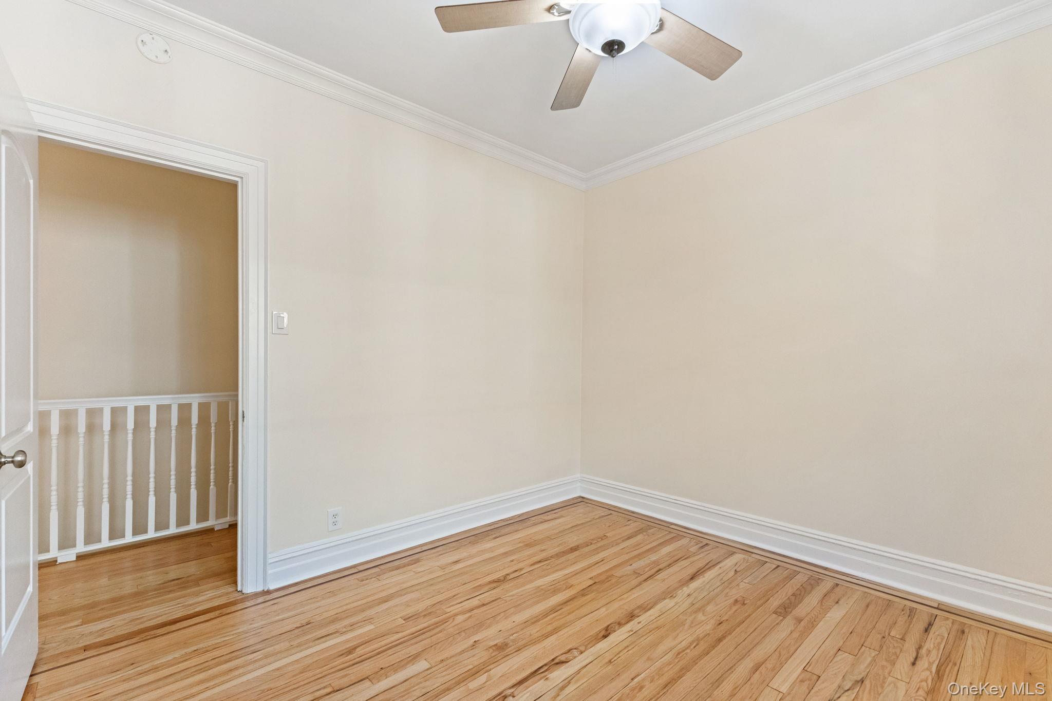 Single Family Liebig  Bronx, NY 10471, MLS-909638-23