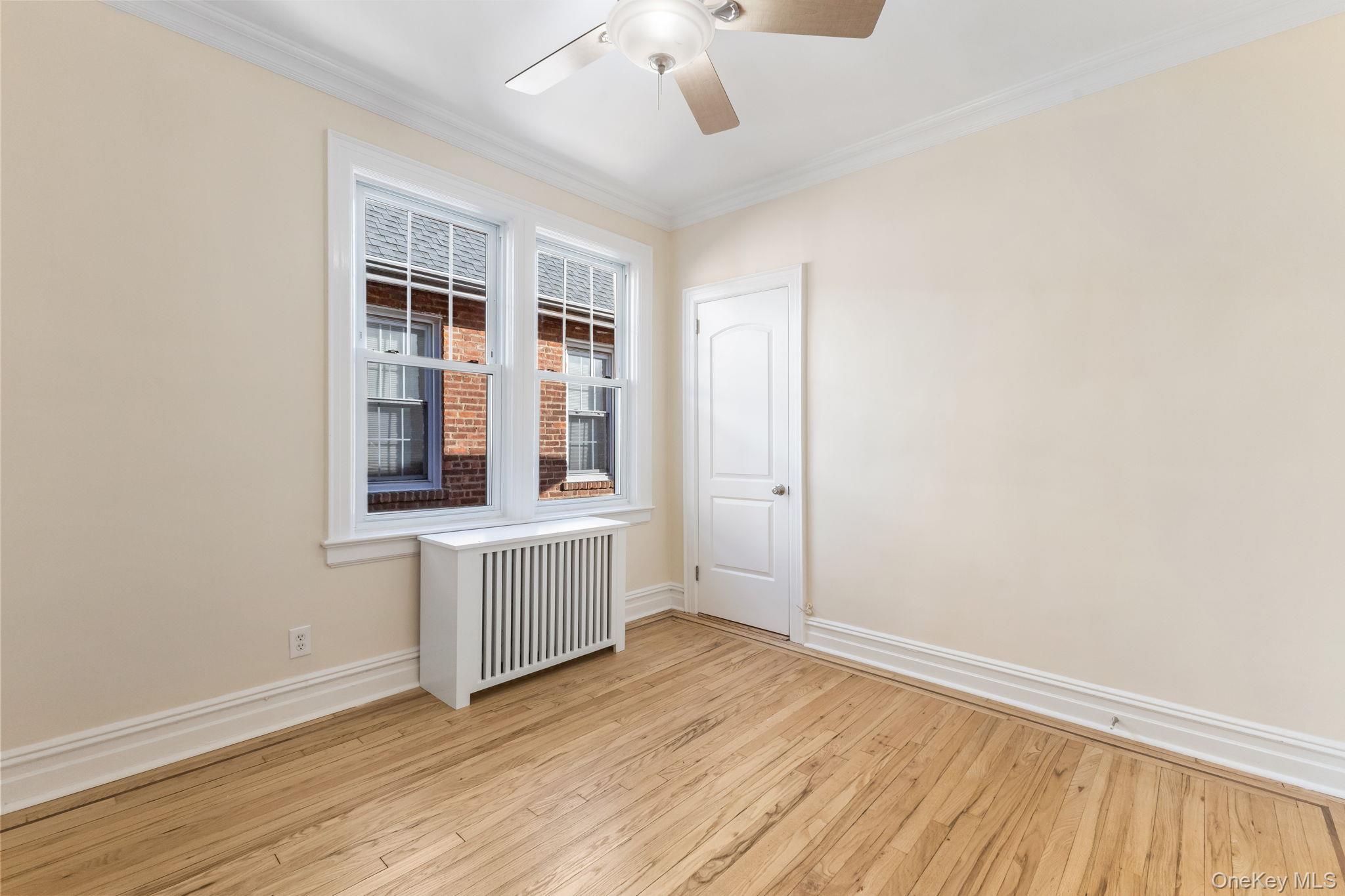 Single Family Liebig  Bronx, NY 10471, MLS-909638-24