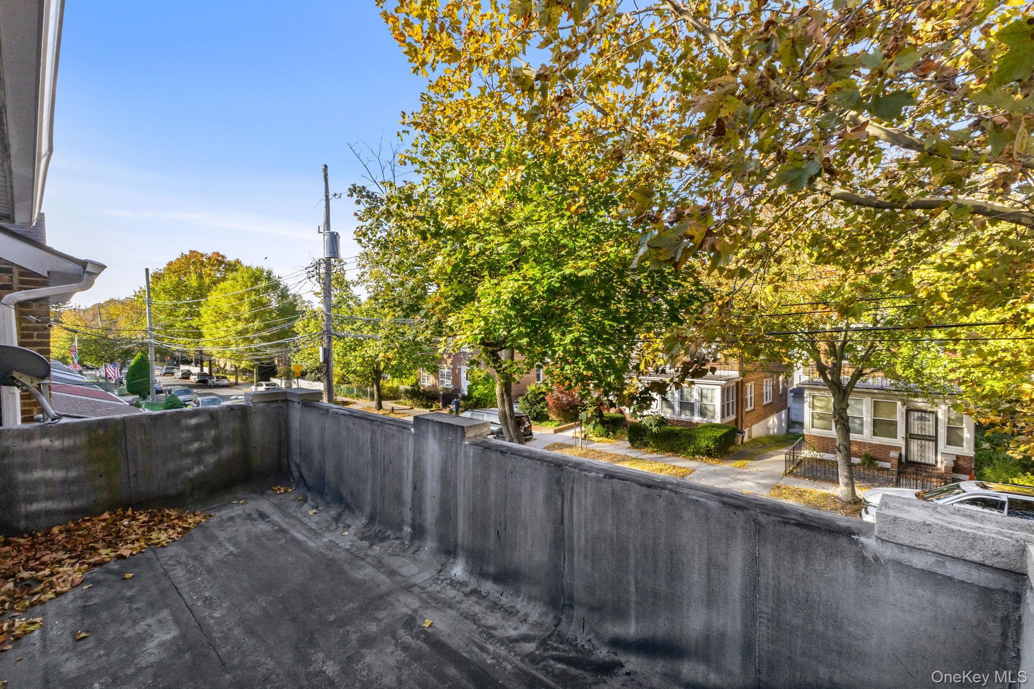 Single Family Liebig  Bronx, NY 10471, MLS-909638-29