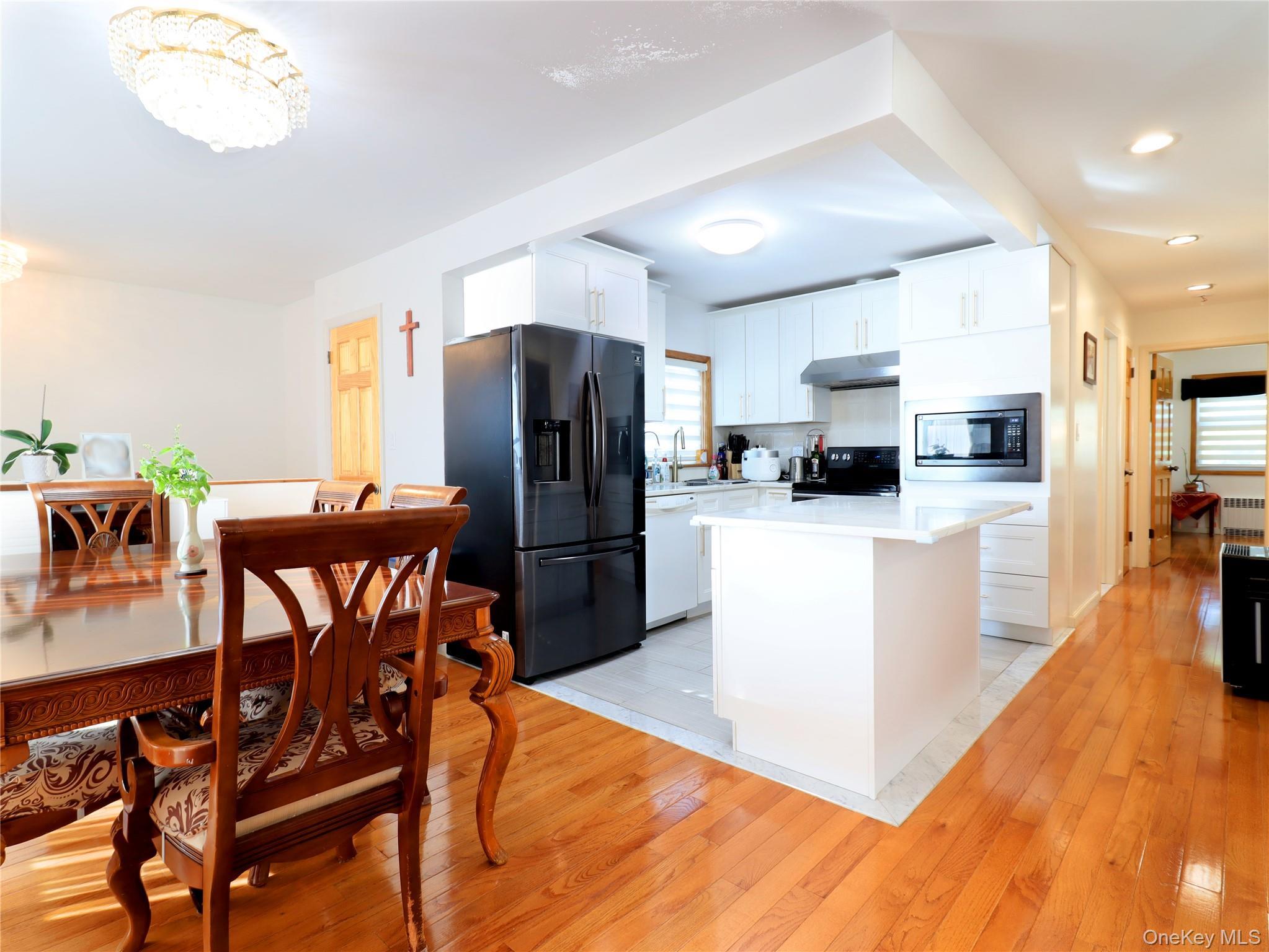 Single Family 220th Queens, NY 11361, MLS-909646-10