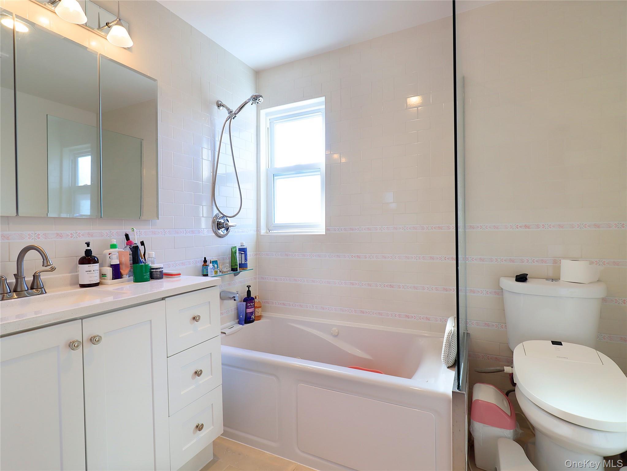 Single Family 220th Queens, NY 11361, MLS-909646-12