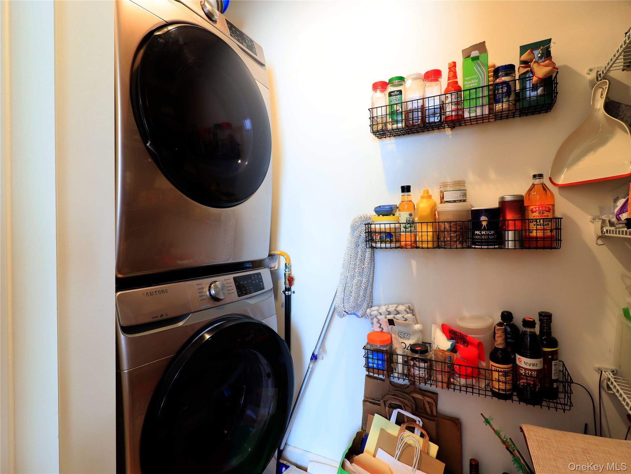 Single Family 220th Queens, NY 11361, MLS-909646-17