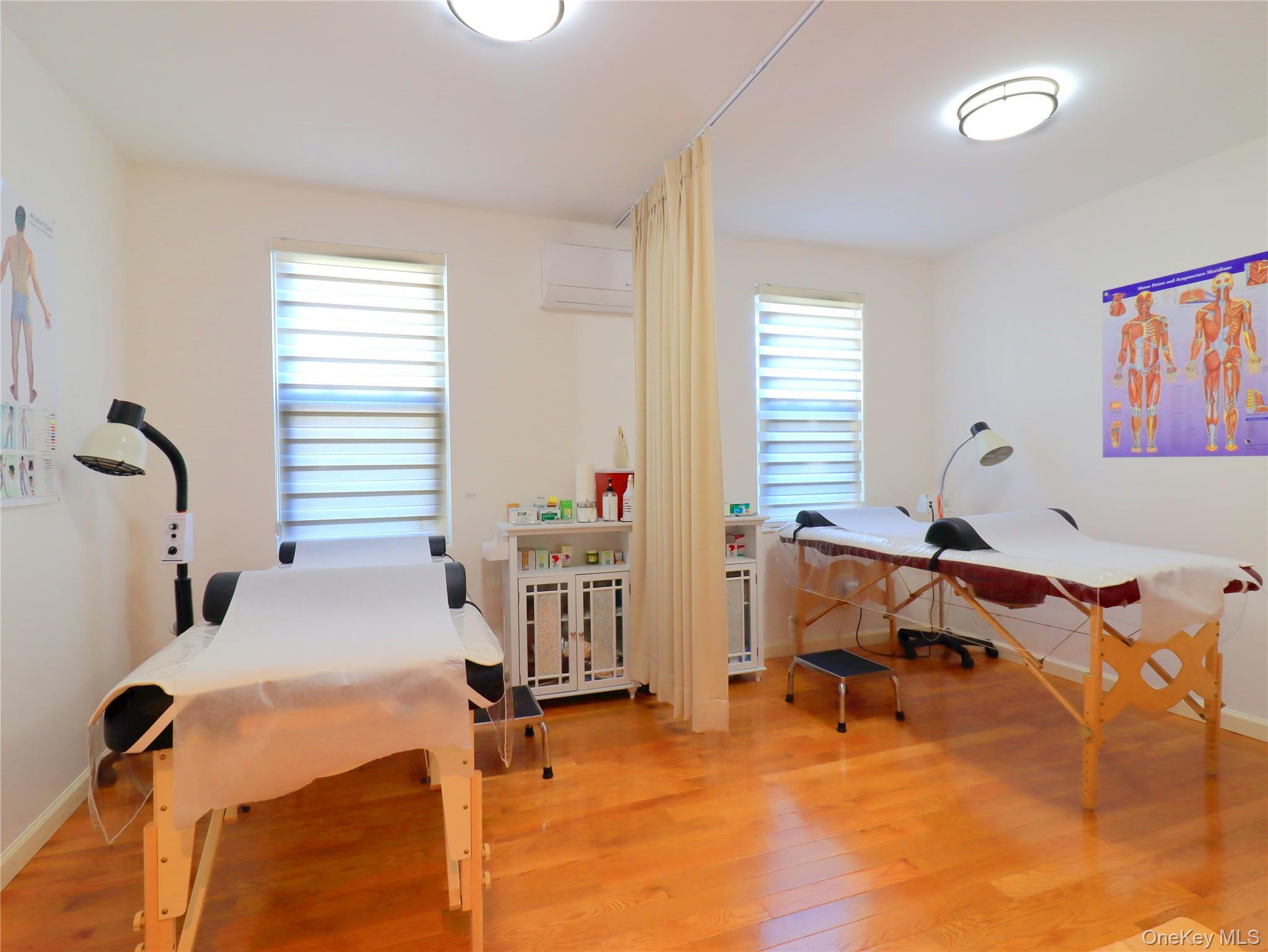 Single Family 220th Queens, NY 11361, MLS-909646-30