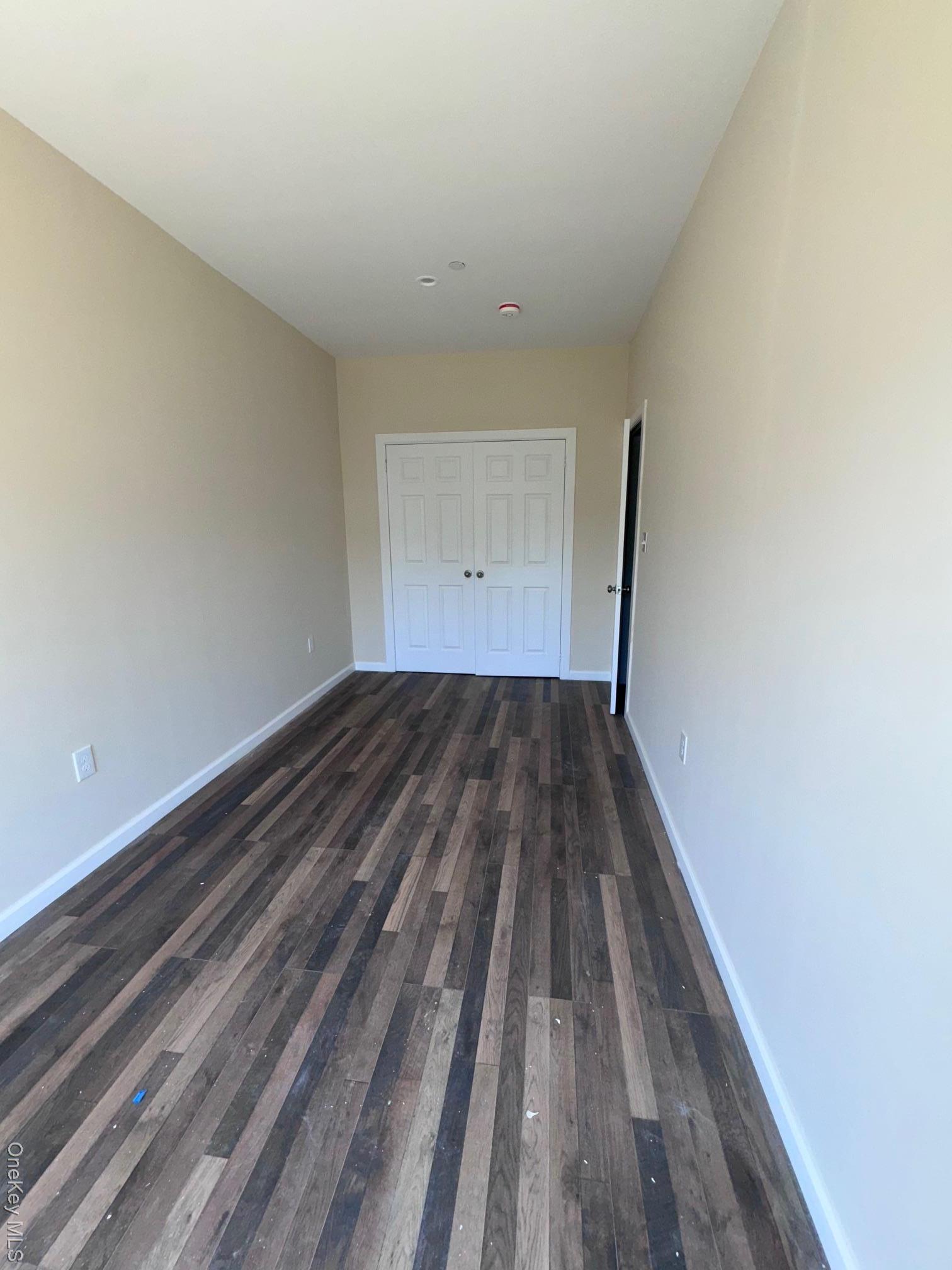 Single Family Mcbride Queens, NY 11691, MLS-909651-15