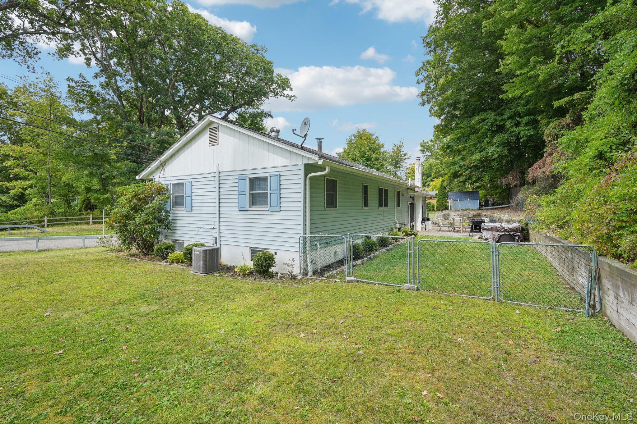 Single Family River  Orange County, NY 10987, MLS-909696-37