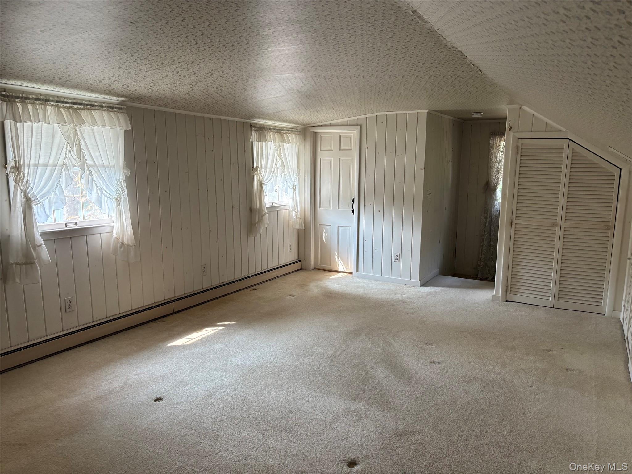 Single Family Rocklein  Suffolk County, NY 11792, MLS-909711-13