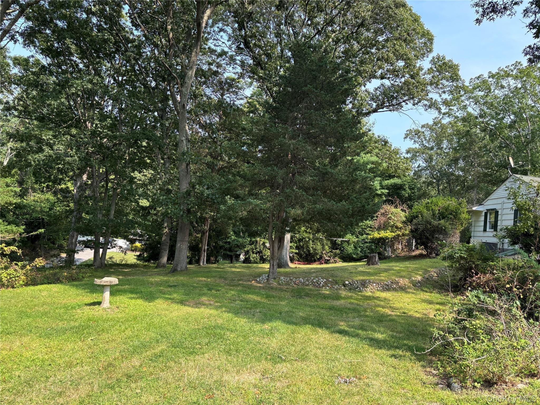 Single Family Rocklein  Suffolk County, NY 11792, MLS-909711-17