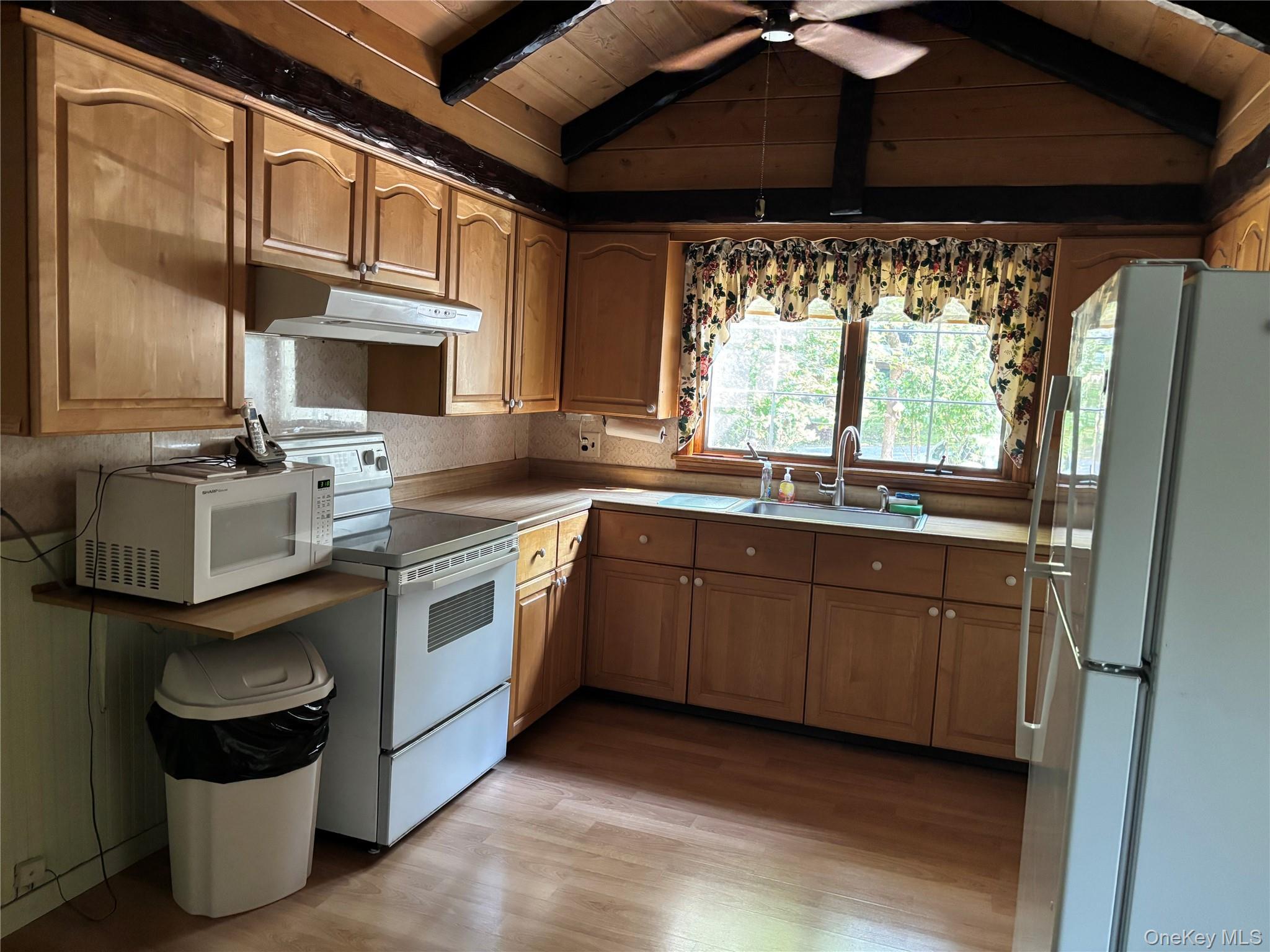 Single Family Rocklein  Suffolk County, NY 11792, MLS-909711-5