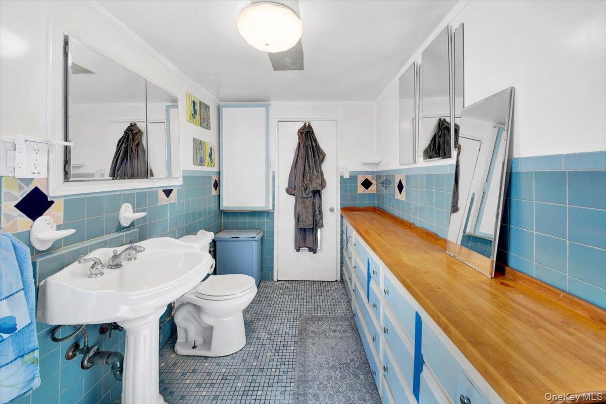 Single Family Havemeyer  Bronx, NY 10462, MLS-909734-12