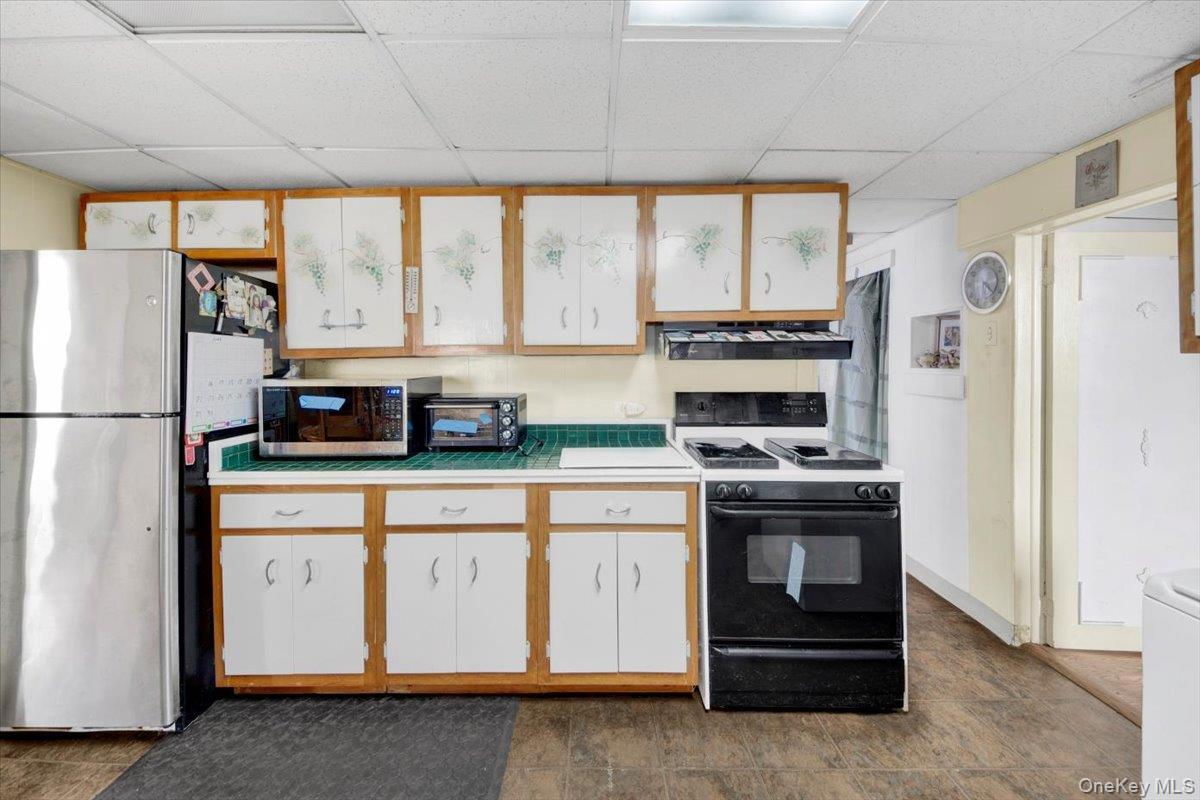 Single Family Havemeyer  Bronx, NY 10462, MLS-909734-9
